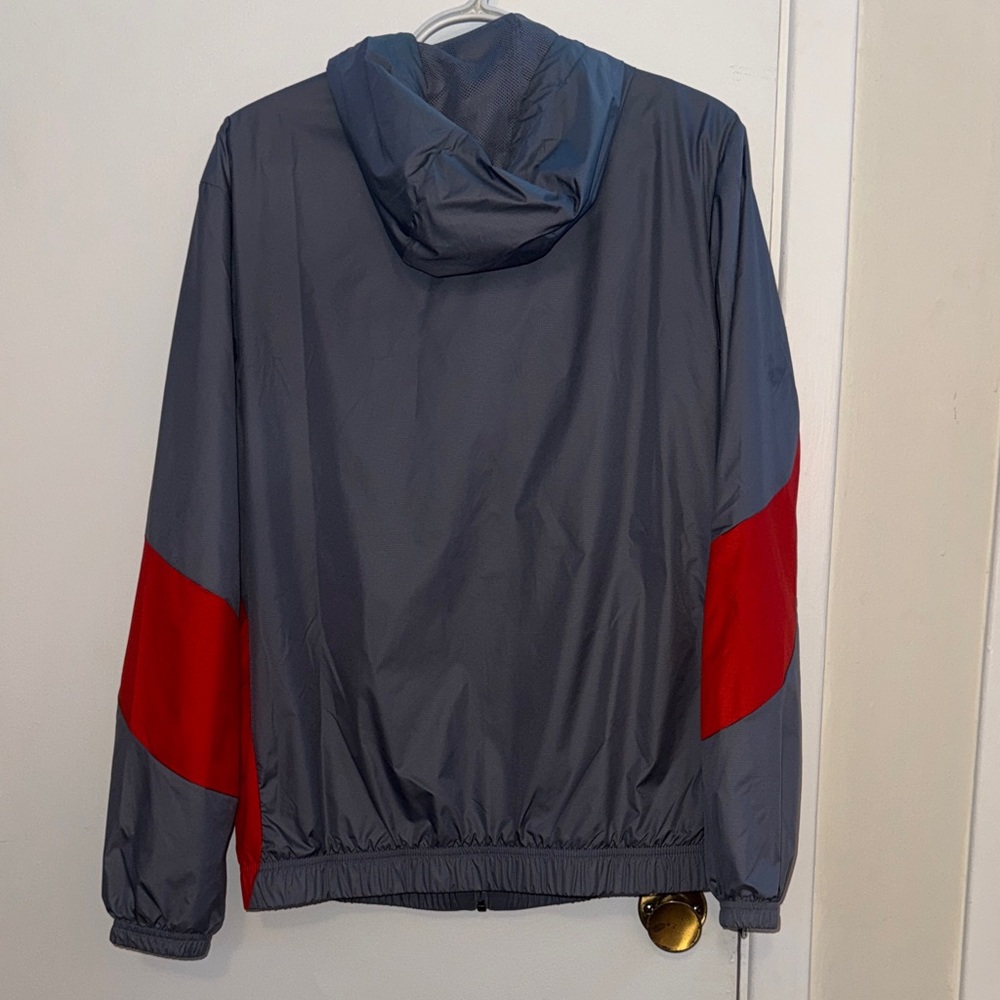 BRAND NEW Puma Men's Gray and Red Windbreaker - Picture 2 of 8